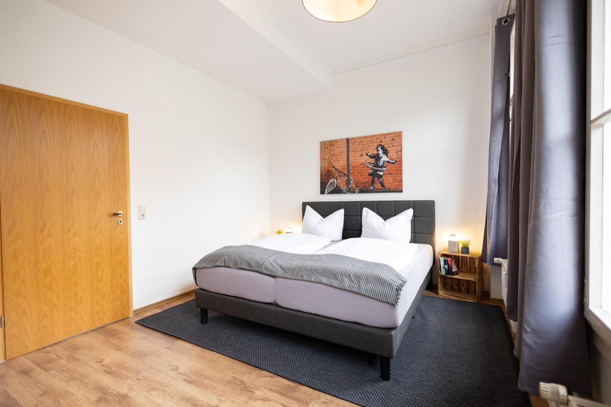 Ko-Living Space An Der Oper - Street Art Design Apartments Halle  Екстер'єр фото