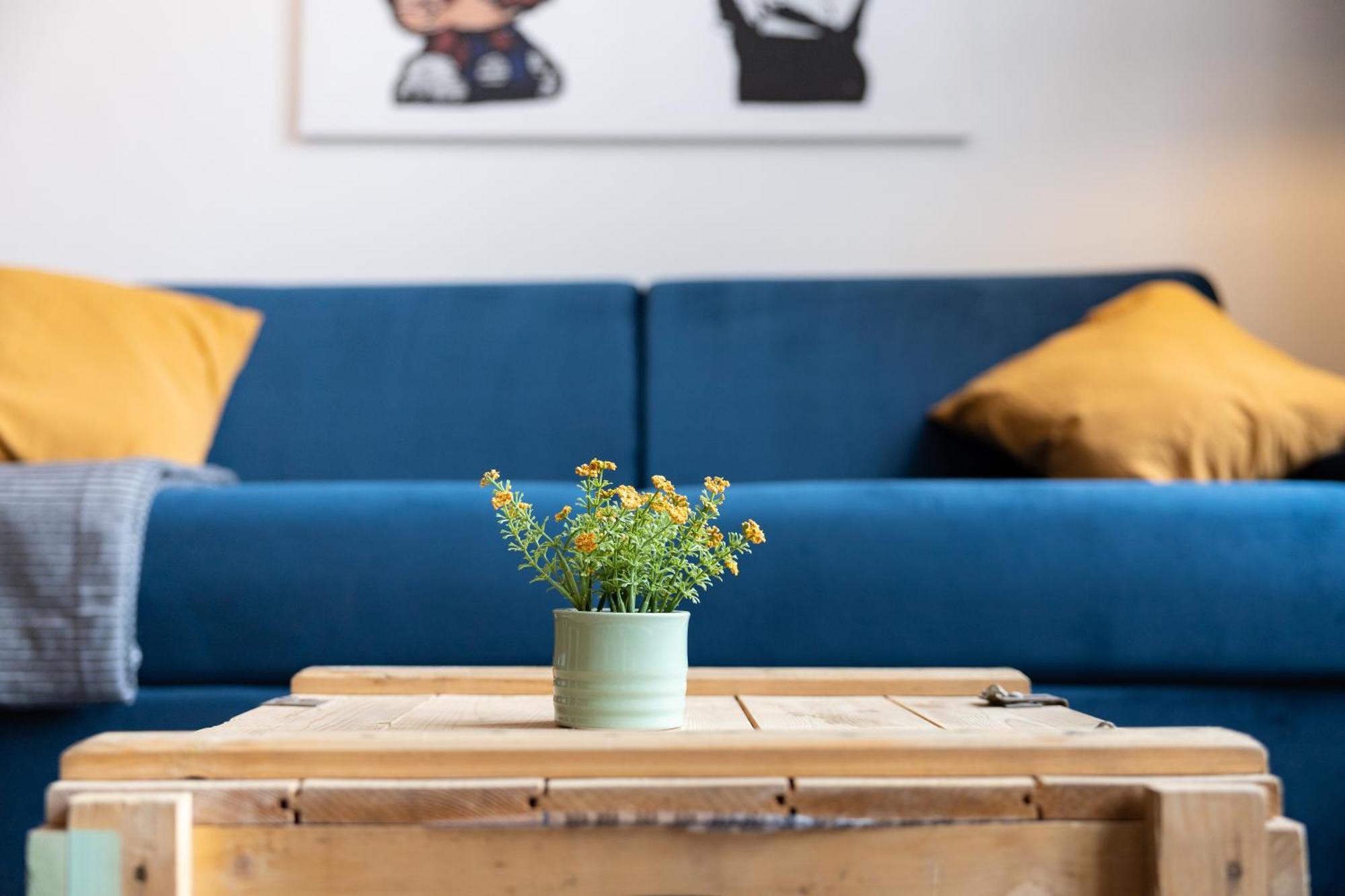 Ko-Living Space An Der Oper - Street Art Design Apartments Halle  Екстер'єр фото